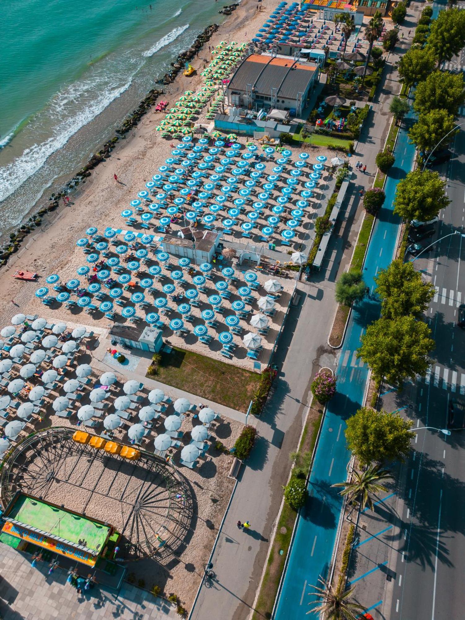 Hotel Joli Alba Adriatica Eksteriør billede